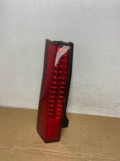2004 to 2009 Cadillac Srx Left Driver LH Side Tail Light AD3926 LK0