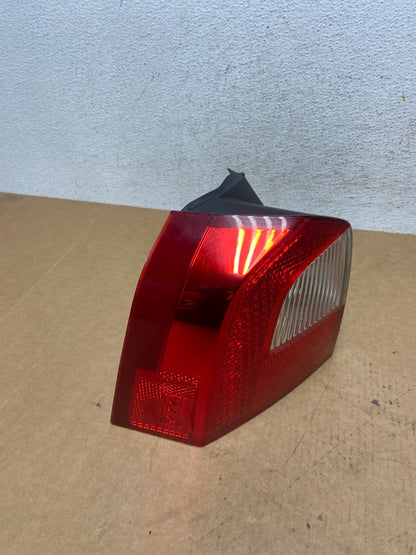 2008 to 2013 Volvo XC70 V70 Left Driver LH Tail Light Lower AE2978 LK2