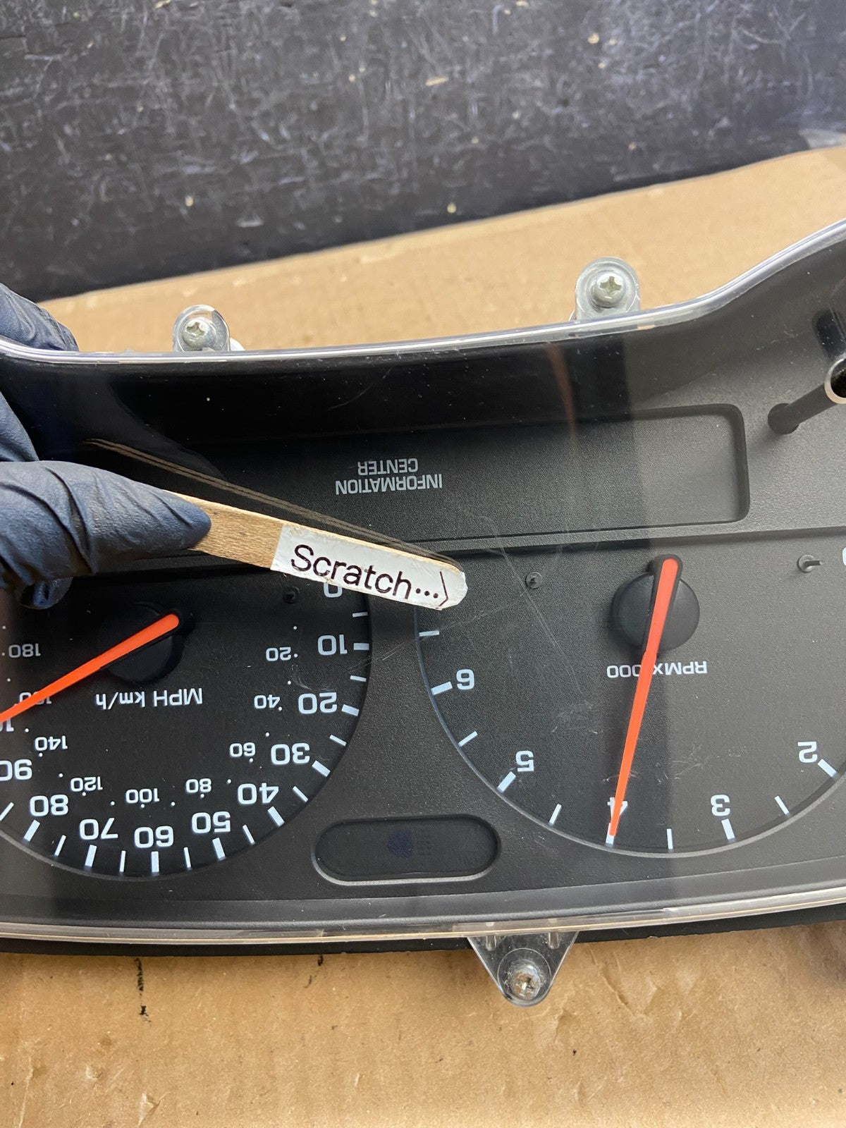 2003 Dodge Durango 4.7L Speedometer Instrument Cluster Gauge AD2148 DG3