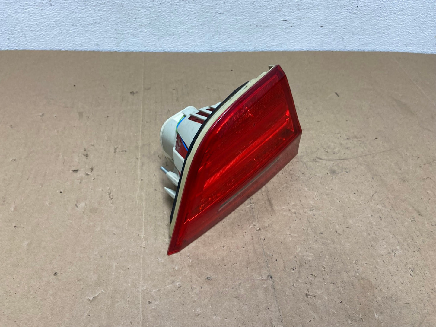 2009 2010 2011 BMW 3 328i 335i E90 Left Driver LH Tail Light Inner AC5784 LK2