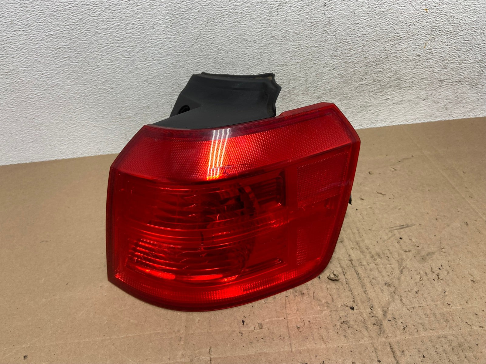 2010 to 2017 GMC Terrain Halogen Right Passenger Rh Side Tail Light AE6441 LK0