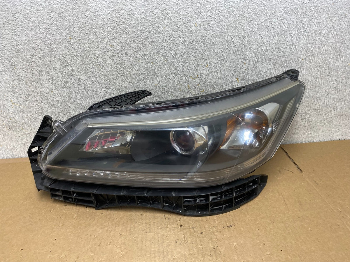 2013 to 2015 Honda Accord Sedan Headlight Left Driver Lh Side AI3532 DW0