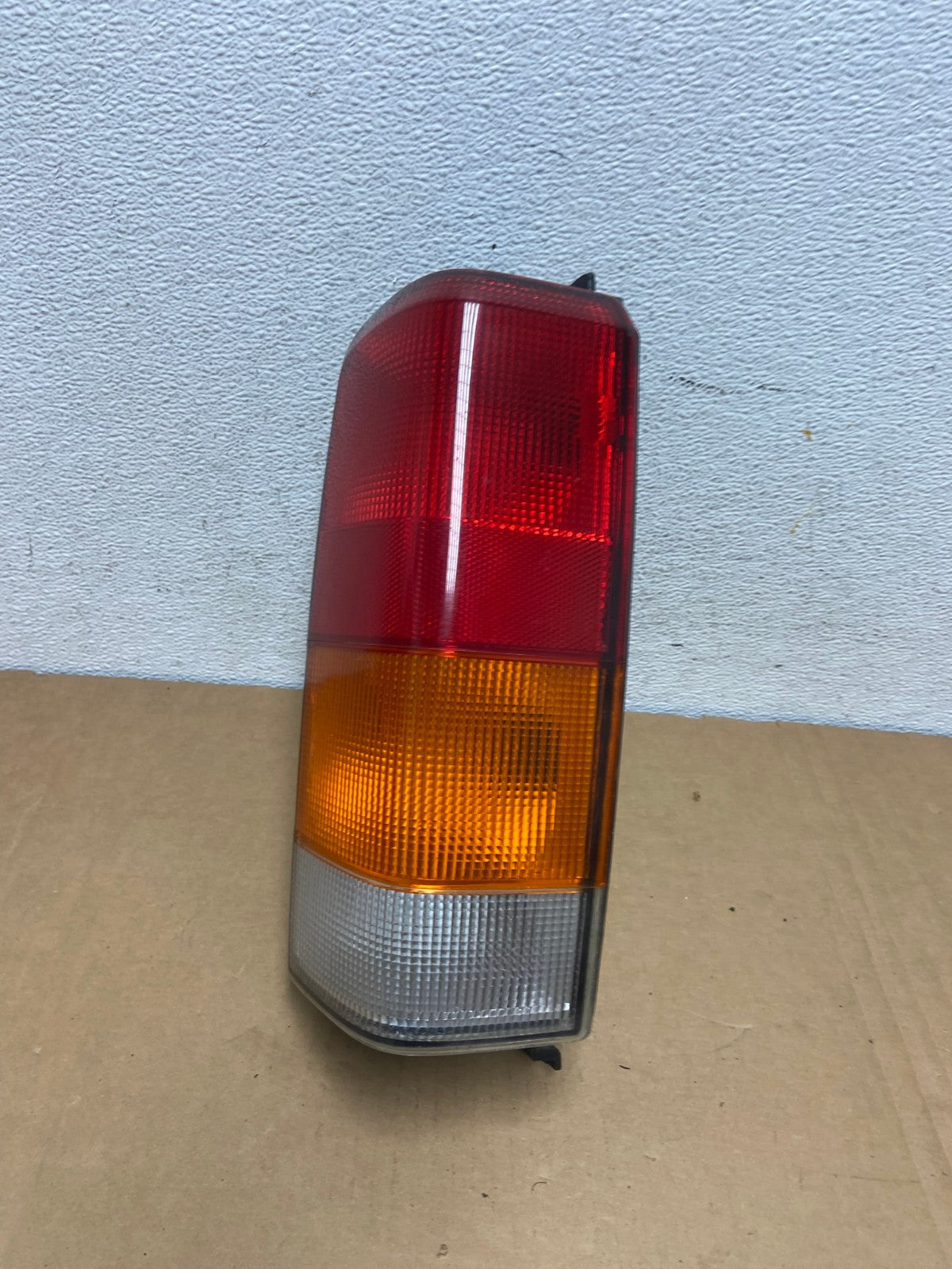 1997 to 2001 Jeep Cherokee Right Passenger Side Tail Light AD2576 LK0
