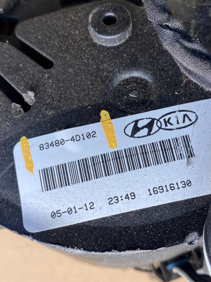 2007-2014 Kia Sedona Right Electric Power Sliding Door Motor Regulator AE0086 DG5