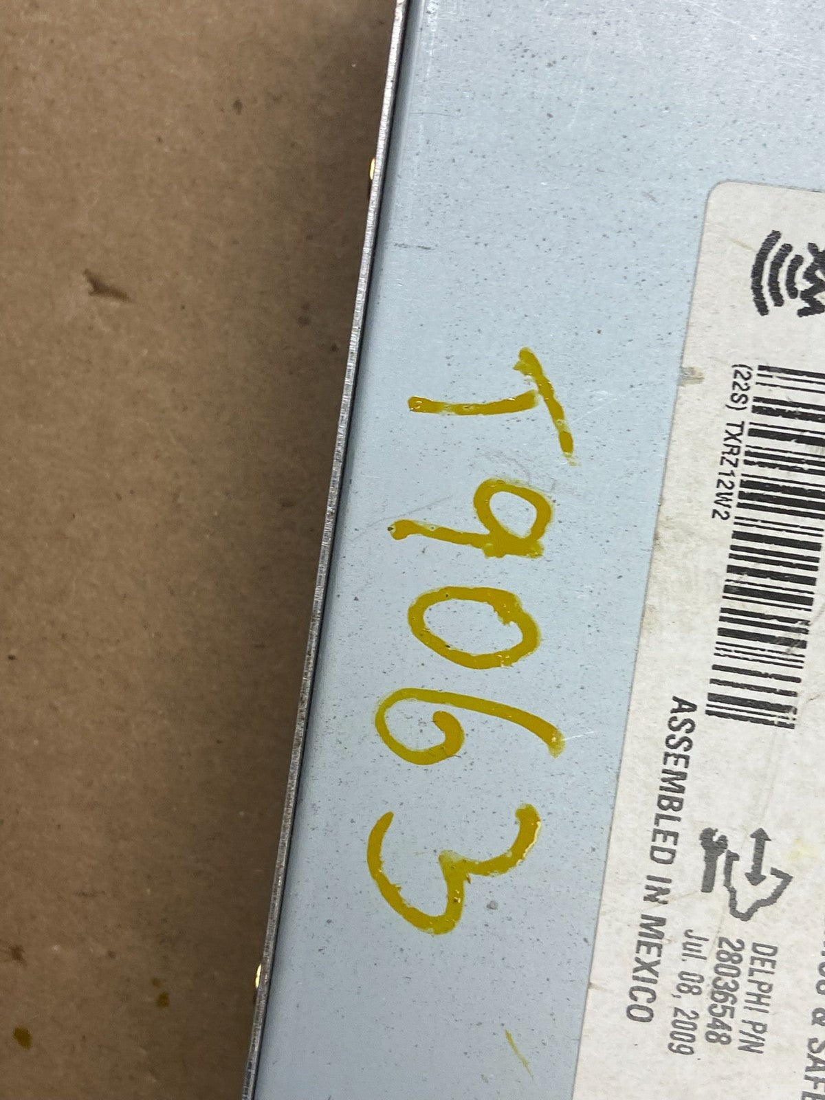 2007 to 2014 GMC Chevy Satellite Radio Receiver Control Module OEM T9063 DG6