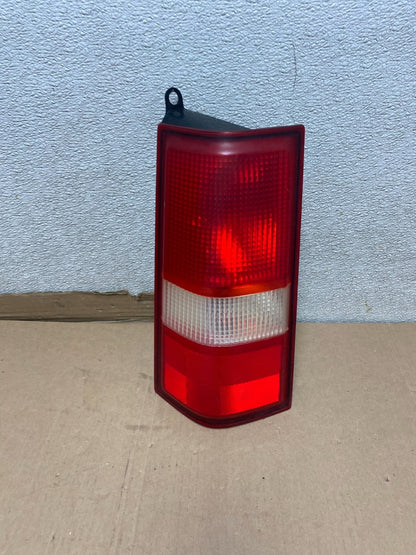 2003 to 2017 Chevrolet Express 1500 Left Driver Side Tail Light U7026 DW0
