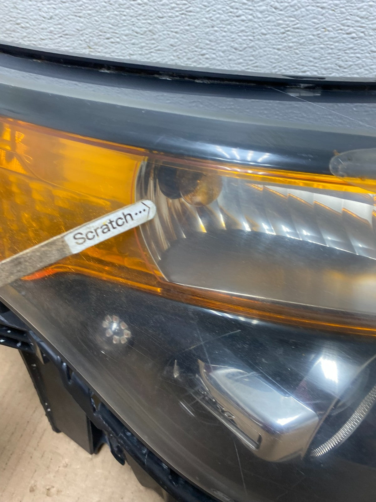 2011 to 2015 Ford Explorer Police Right Passenger Halogen Headlight Oem P9152 DW4