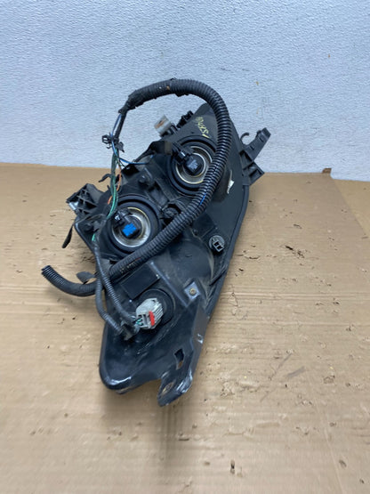 Sedan 2010 2011 2012 Nissan Altima Headlight Right Passenger Rh AD4352 DW5