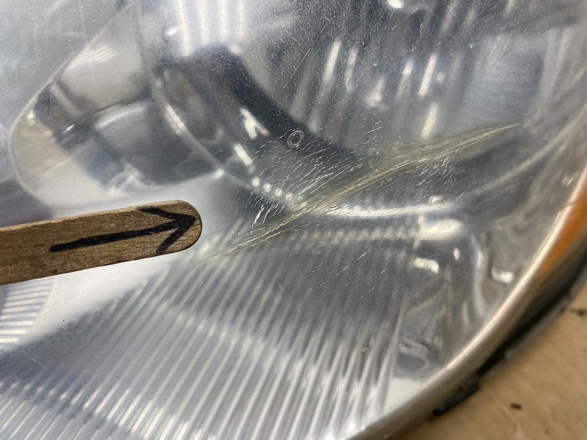 2006 to 2010 Toyota Sienna Left Driver Lh Side Headlight Halogen AH3050 DW6