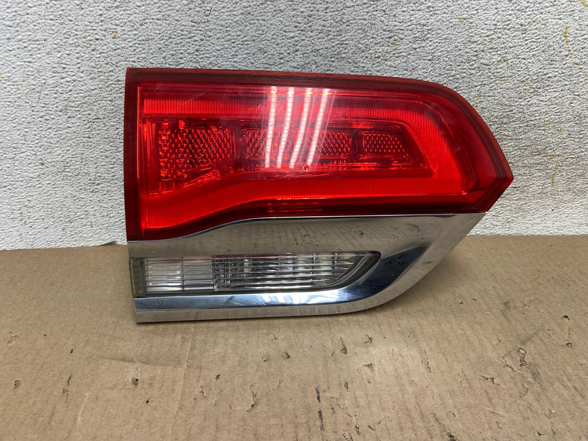 2014 - 2021 Jeep Grand Cherokee Left Driver Inner Tail Light AH5906 LK0