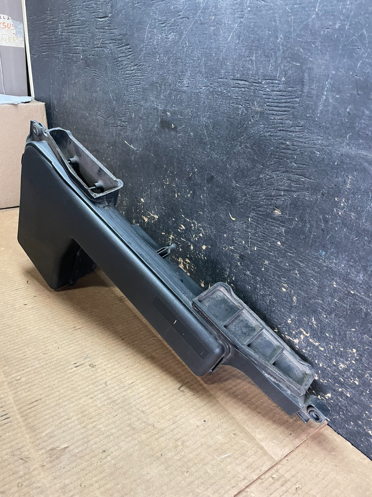 2009 to 2014 Nissan Murano Upper Air Intake Duct Oem AA9239 DG2