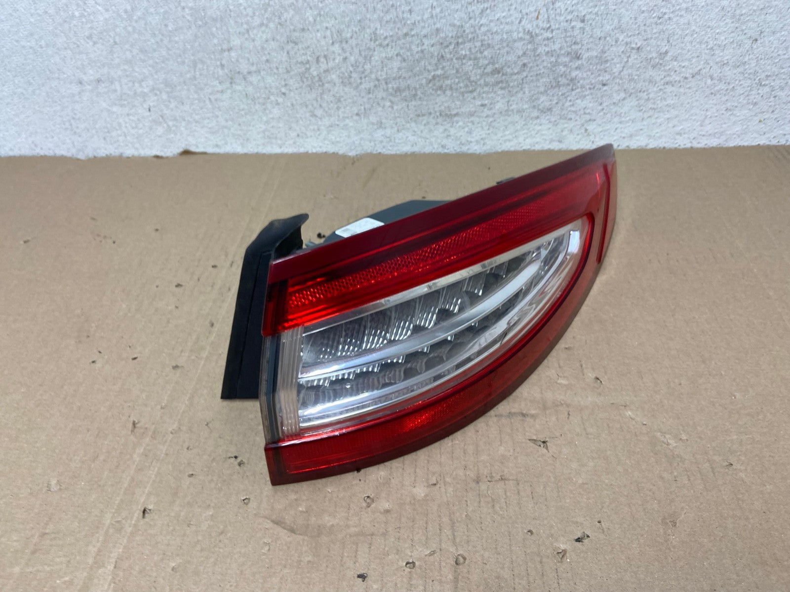 2013 to 2016 Ford Fusion Right Passenger RH Side Tail Light AG6872 LK2