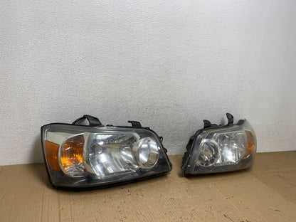2004 2005 2006 Toyota Highlander Headlights Left+Right Side AE9044 DW2