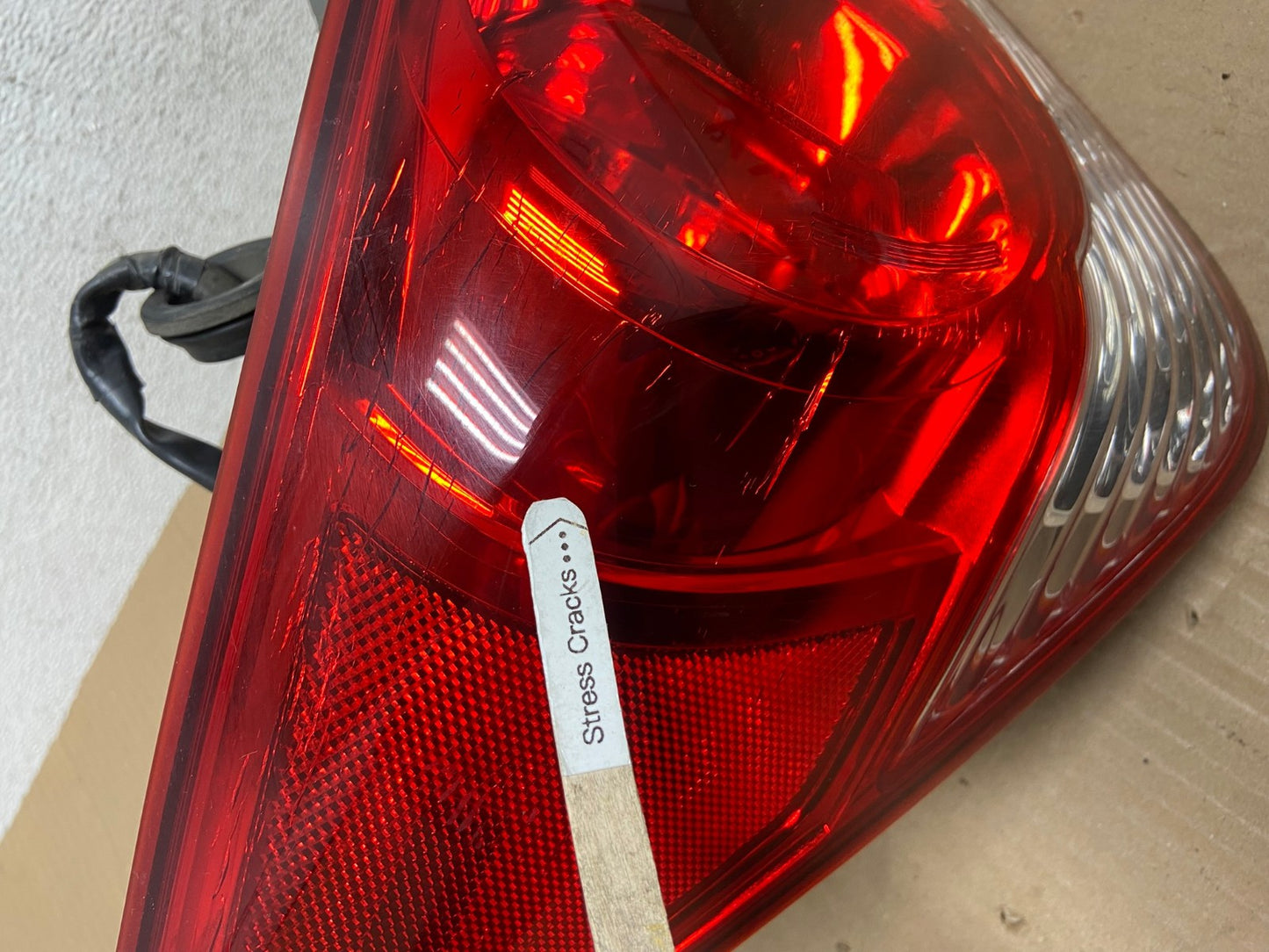 2011 2012 2013 2014 Chevrolet Cruze Left Driver LH Side Tail Light AE8915 LK3