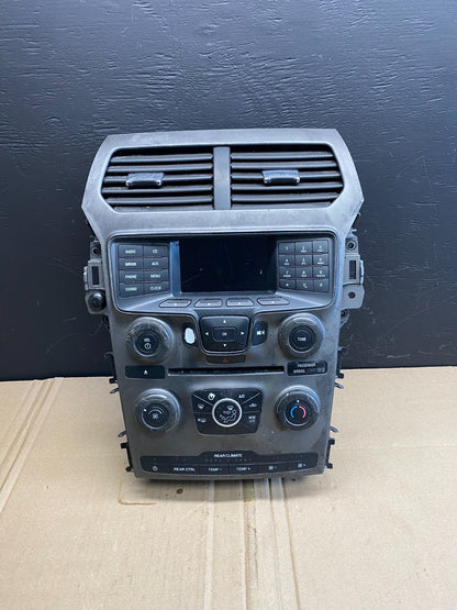 2011 to 2014 Ford Explorer Radio Climate Control Trim Bezel Panel ab8696 DG0