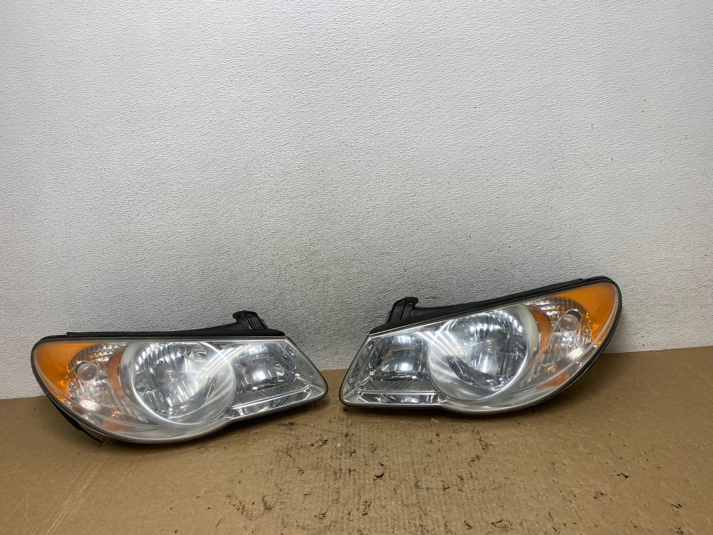 2007 2008 2009 2010 Hyundai Elantra Left+Right Side Headlights AF8417 DW0
