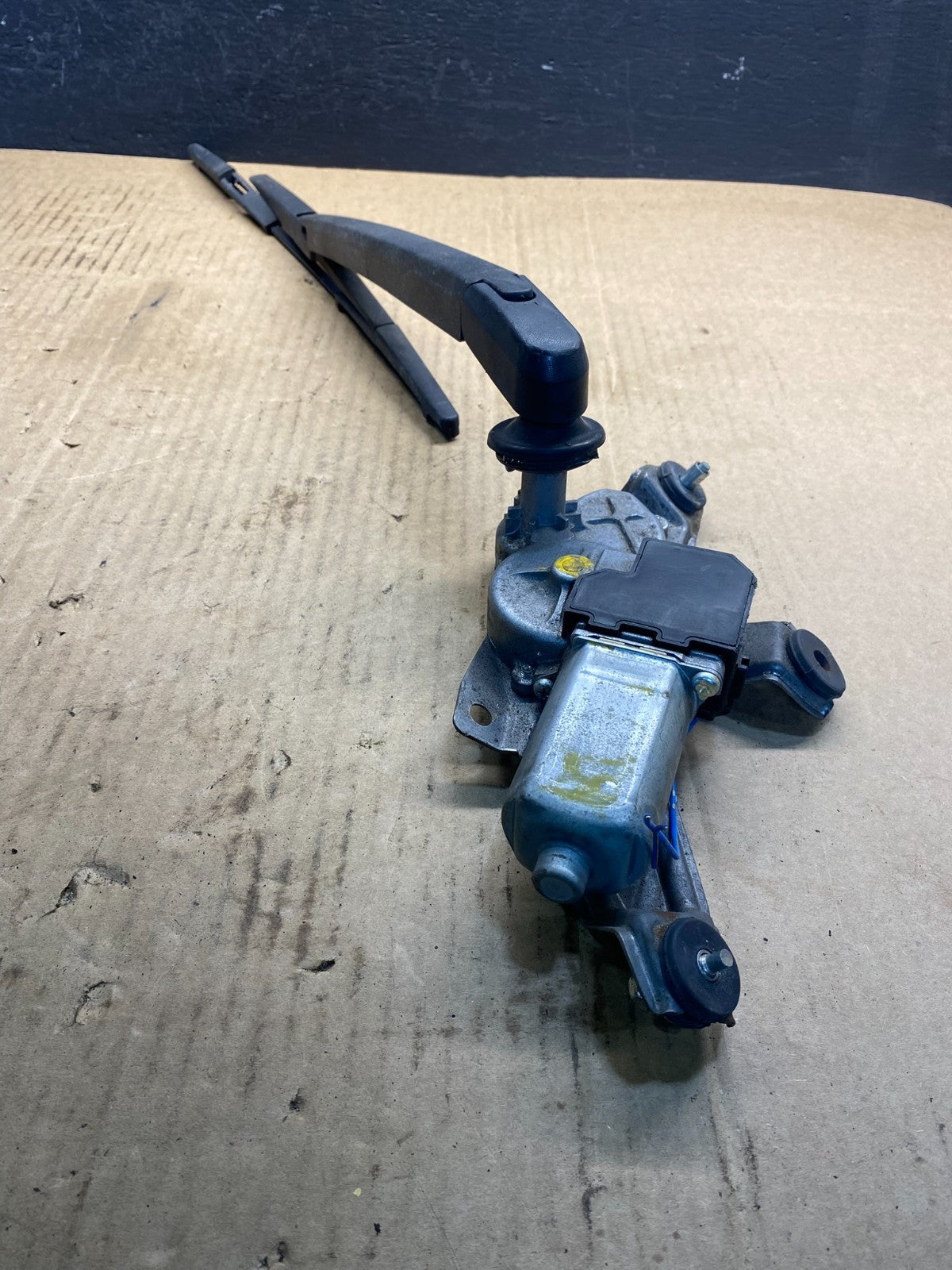 2011-2020 Toyota Sienna Rear Windshield Washer Wiper Motor ac7851 DG4