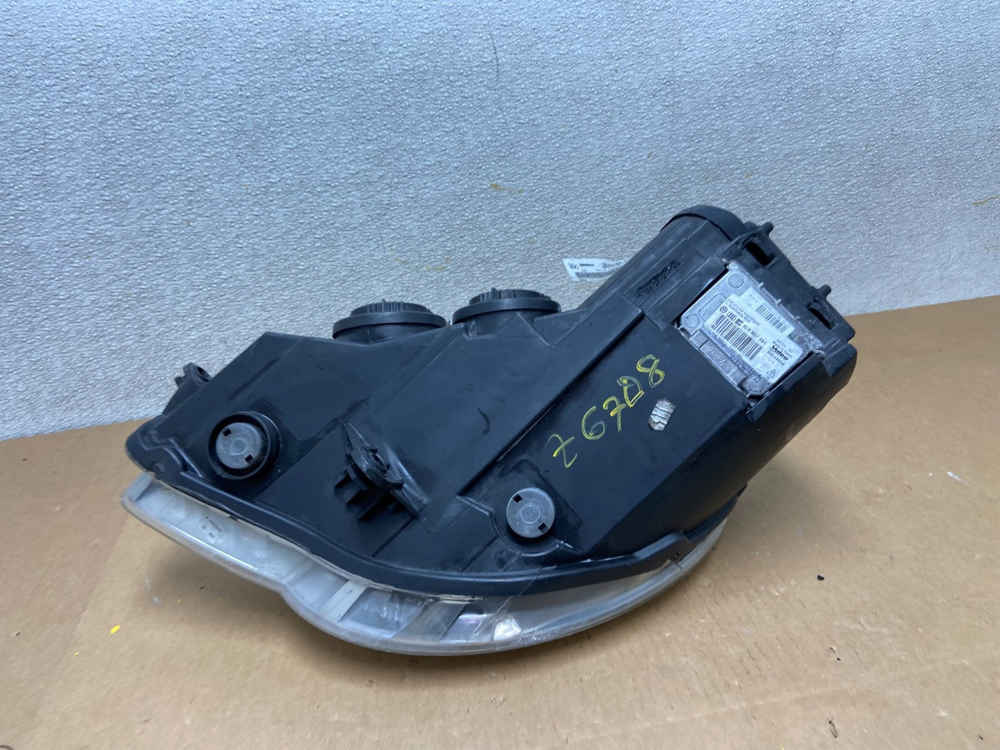 2007 to 2011 Volkswagen Eos Right Passenger RH Side Xenon Headlight Oem Z6708 DW7