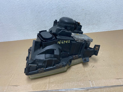 2003 - 2004 Land Rover Range Rover Right Passenger Headlight Xenon HID AE6742 DW8