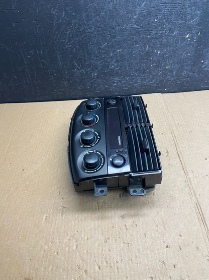 2004-2005 Toyota Sienna AC Climate Heater Temperature Control Air Vent AE3813 DG2