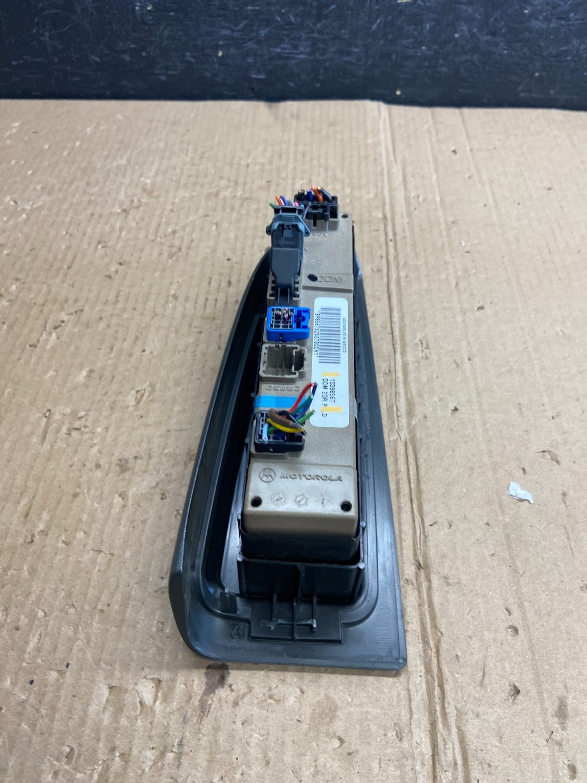 2003-2006 Chevrolet Silverado Driver Side Master Window Switch AE3952 DG3