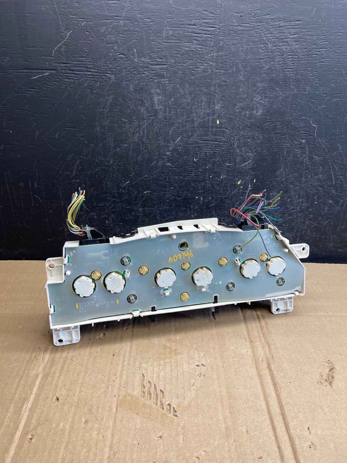 2006 Ford E350 Gauge Speedometer Cluster ad7146 DG5