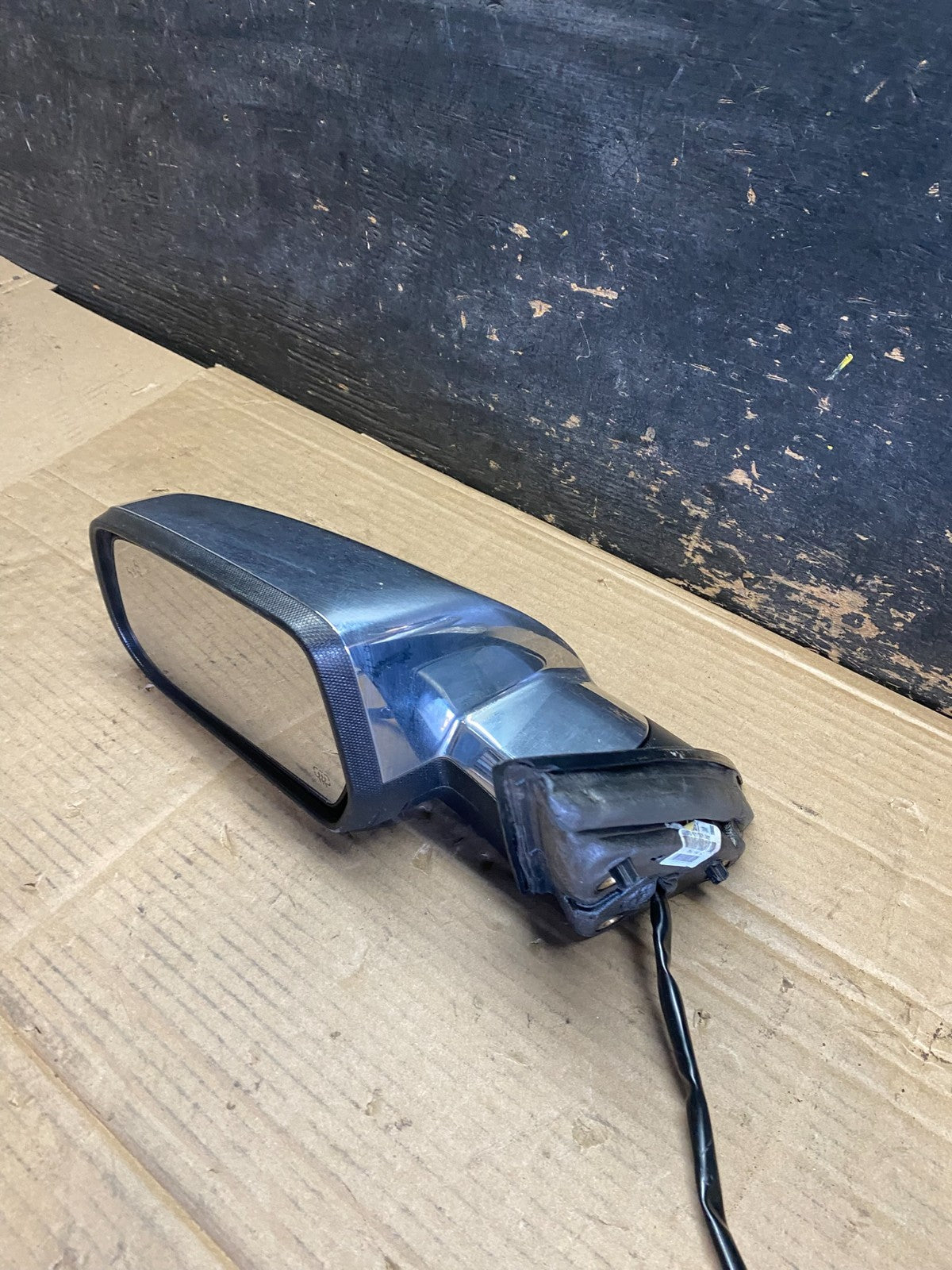 2010 to 2015 Chevrolet Equinox Left Side View Door Mirror V2802 IT7