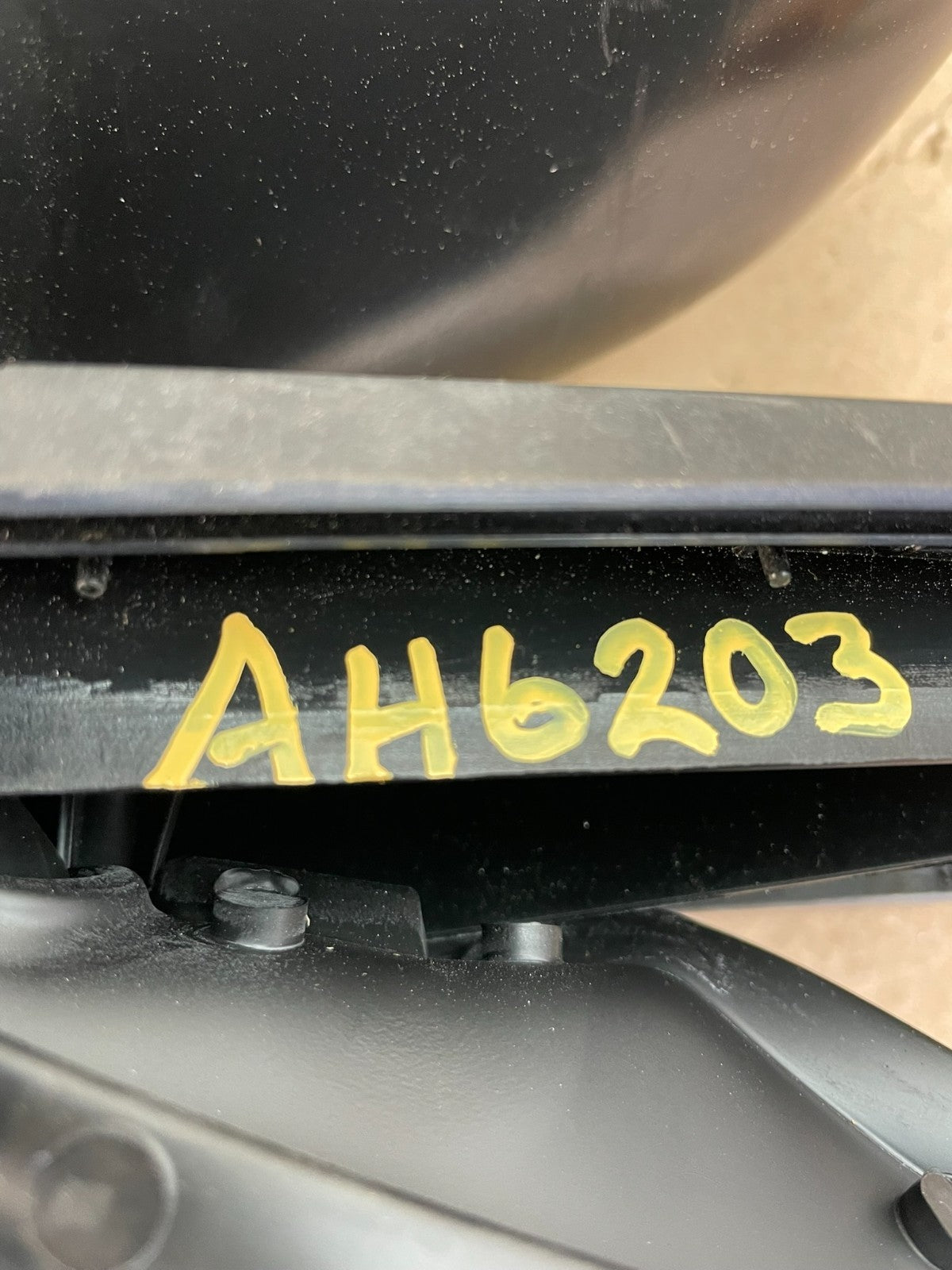 2004 to 2010 Toyota Sienna Left Driver LH Turn Signal View Mirror AH6203 DW9
