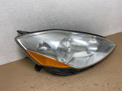 2006 to 2010 Toyota Sienna Right Passenger Rh Side Headlight Halogen AG4411 DW2