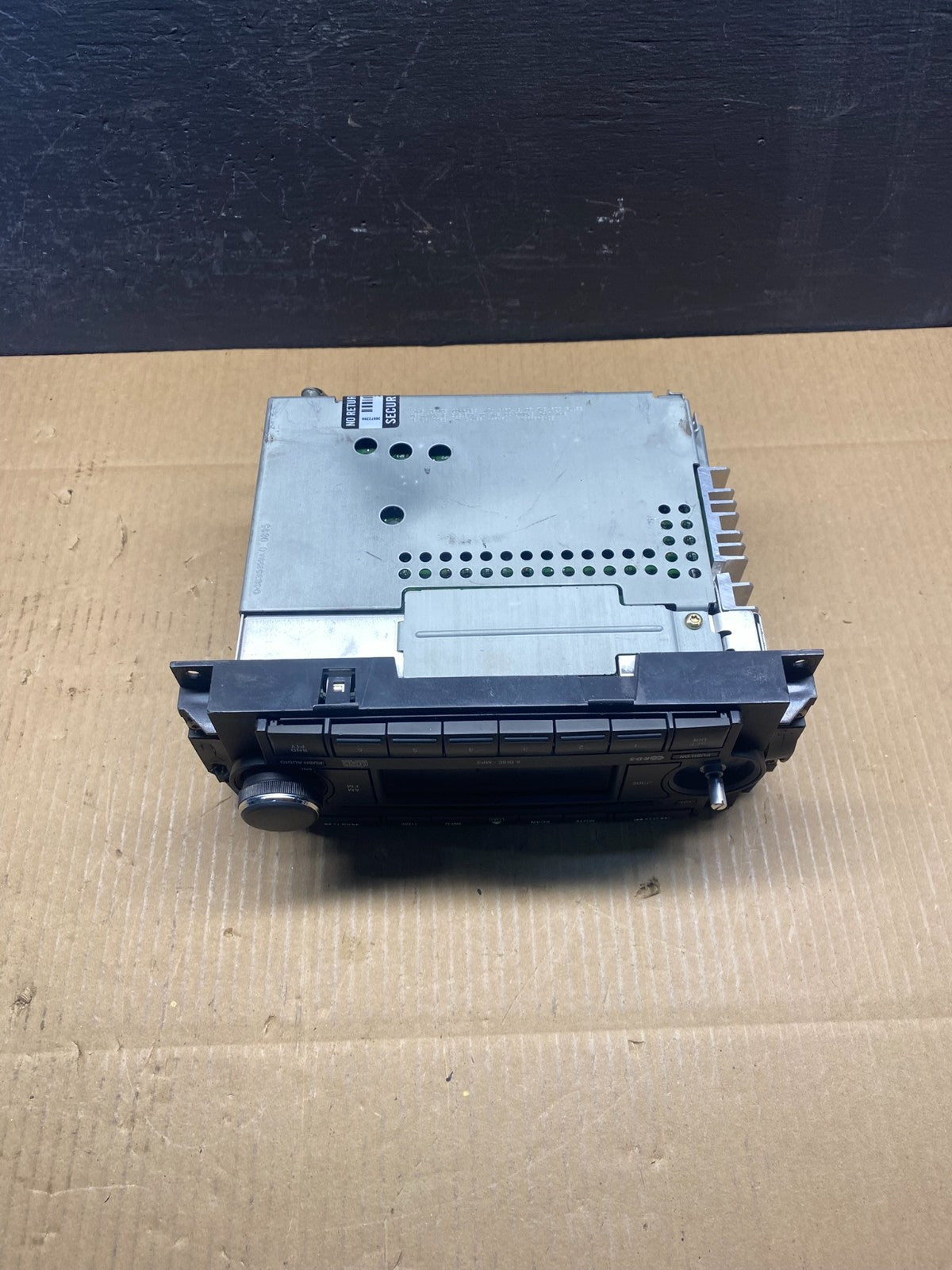 2005 2008 Jeep Dodge Chrysler Screen Display CD Player Satellite Radio ad1502 DG4