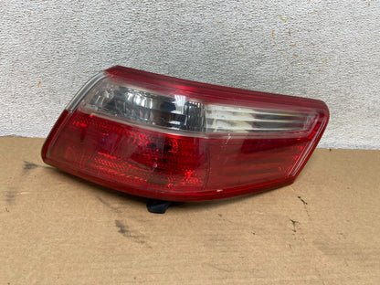 2007 2008 2009 Toyota Camry Right Passenger Side Tail Light AH4452 DW0