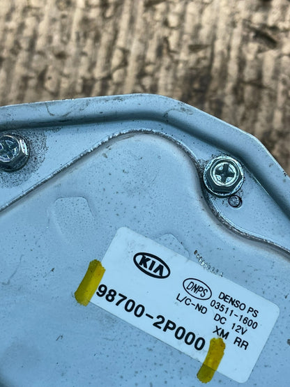 2011 - 2013 Kia Sorento Rear Glass Windshield Wiper Motor u9168 DG6