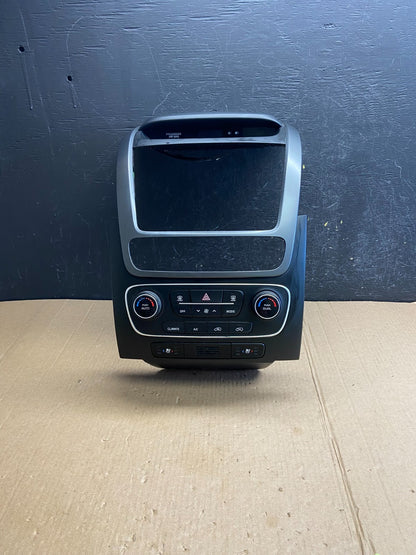 2014 2015 Kia Sorento Center Radio Climate Control Clock Trim Heat Seat ae44260
