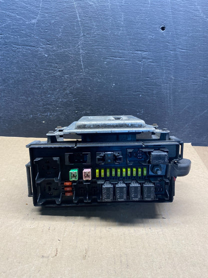 2004 2005 Dodge Durango Fusebox Fuse Box Relay Body BCM Module AF8973 DG5