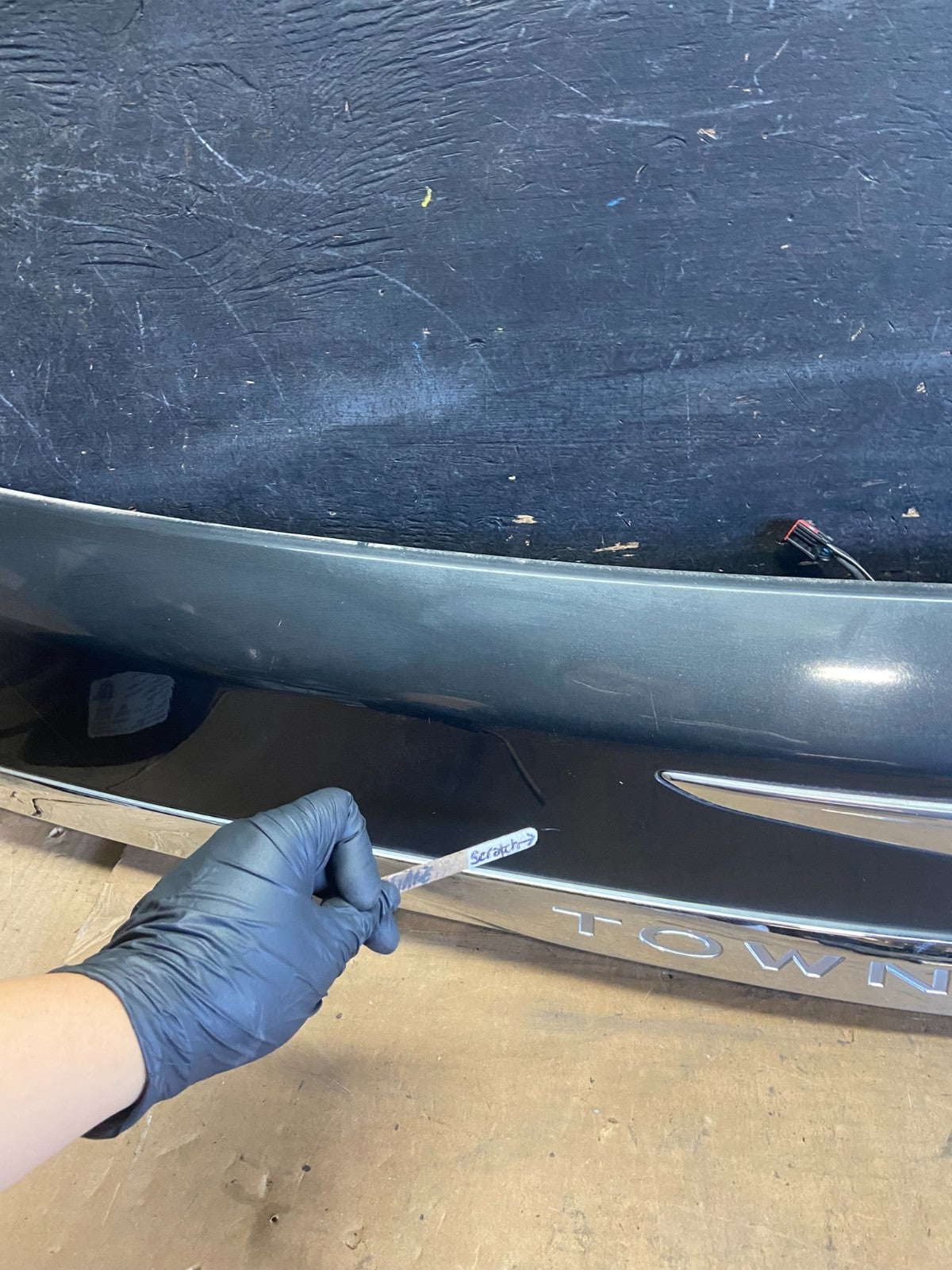 2011 to 2016 Chrysler Town & Country Tailgate Trim w/ Camera Panel OEM R0248 DG5