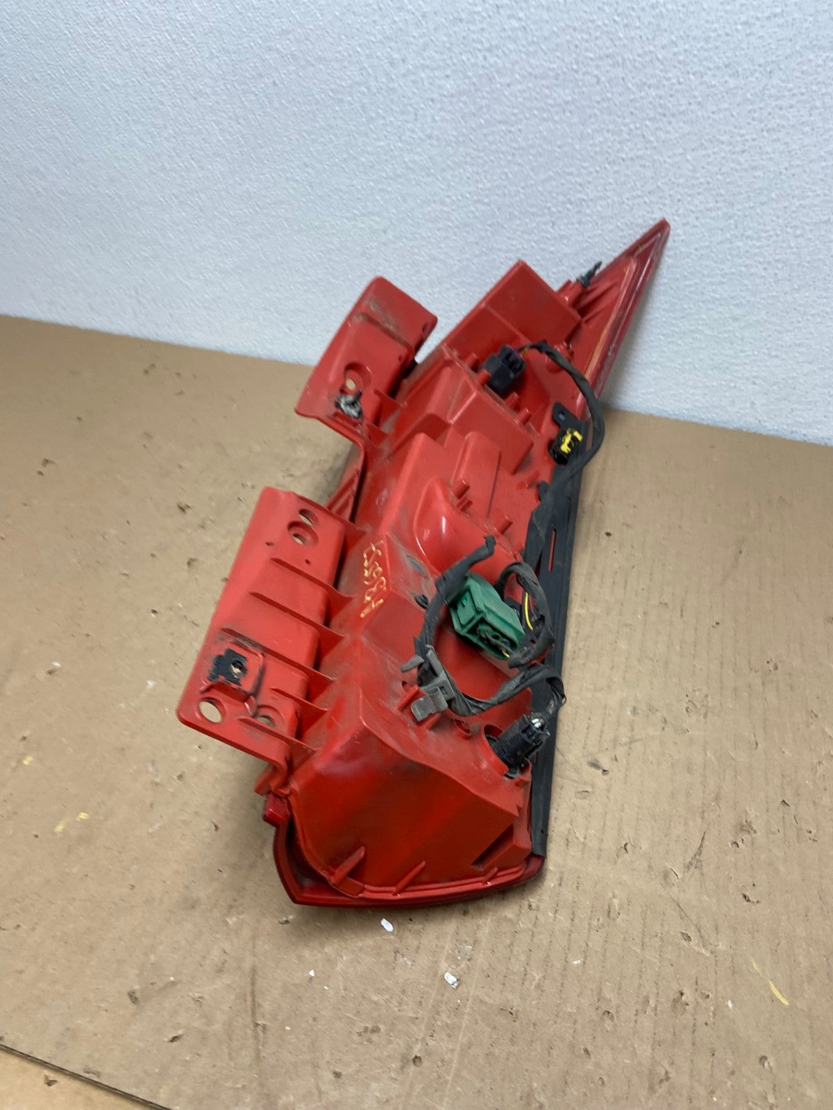 2010 to 2016 Cadillac Srx Left Driver Lh Side Tail Light OEM AB6557 LK7