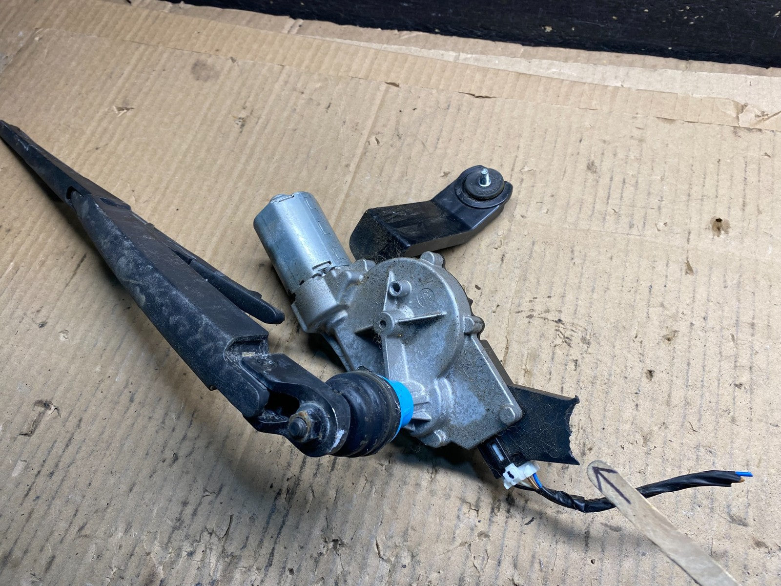 2011-2016 Kia Sportage Rear Glass Windshield Wiper Motor Y1367 DG5
