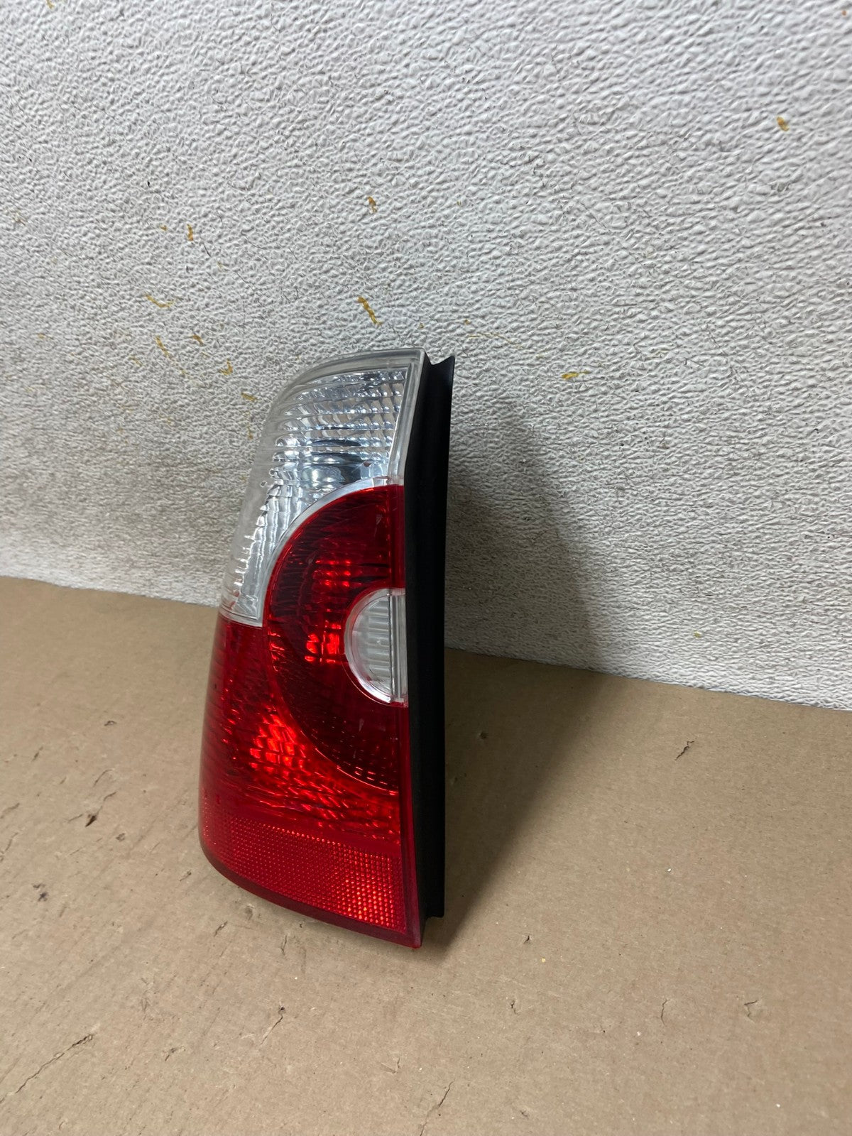 2004 2005 2006 Bmw X3 Left Driver Lh Side Tail Light AH6824 LK1
