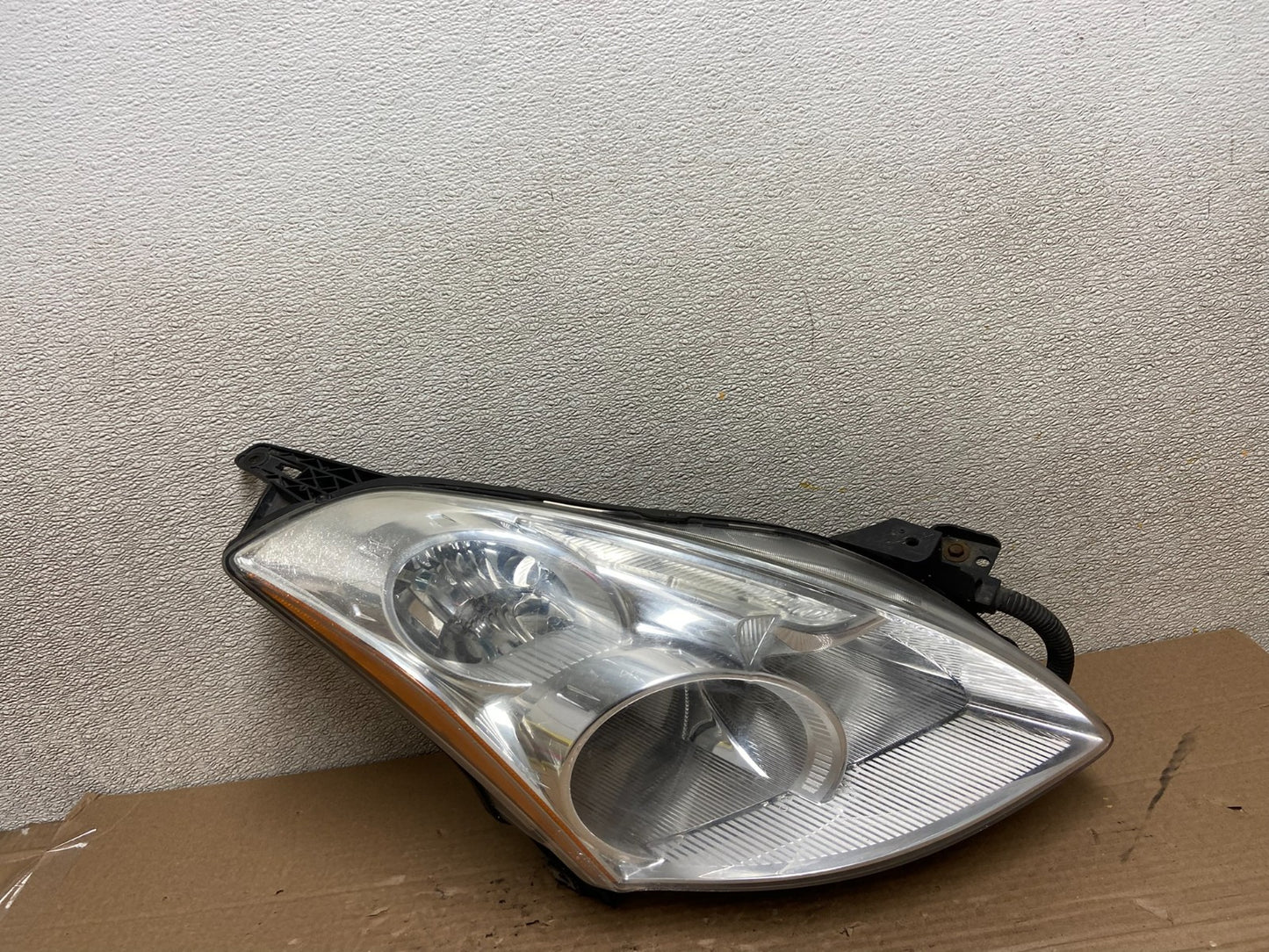 Sedan 2010 2011 2012 Nissan Altima Headlight Right Passenger Rh OEM AB1162 DW0