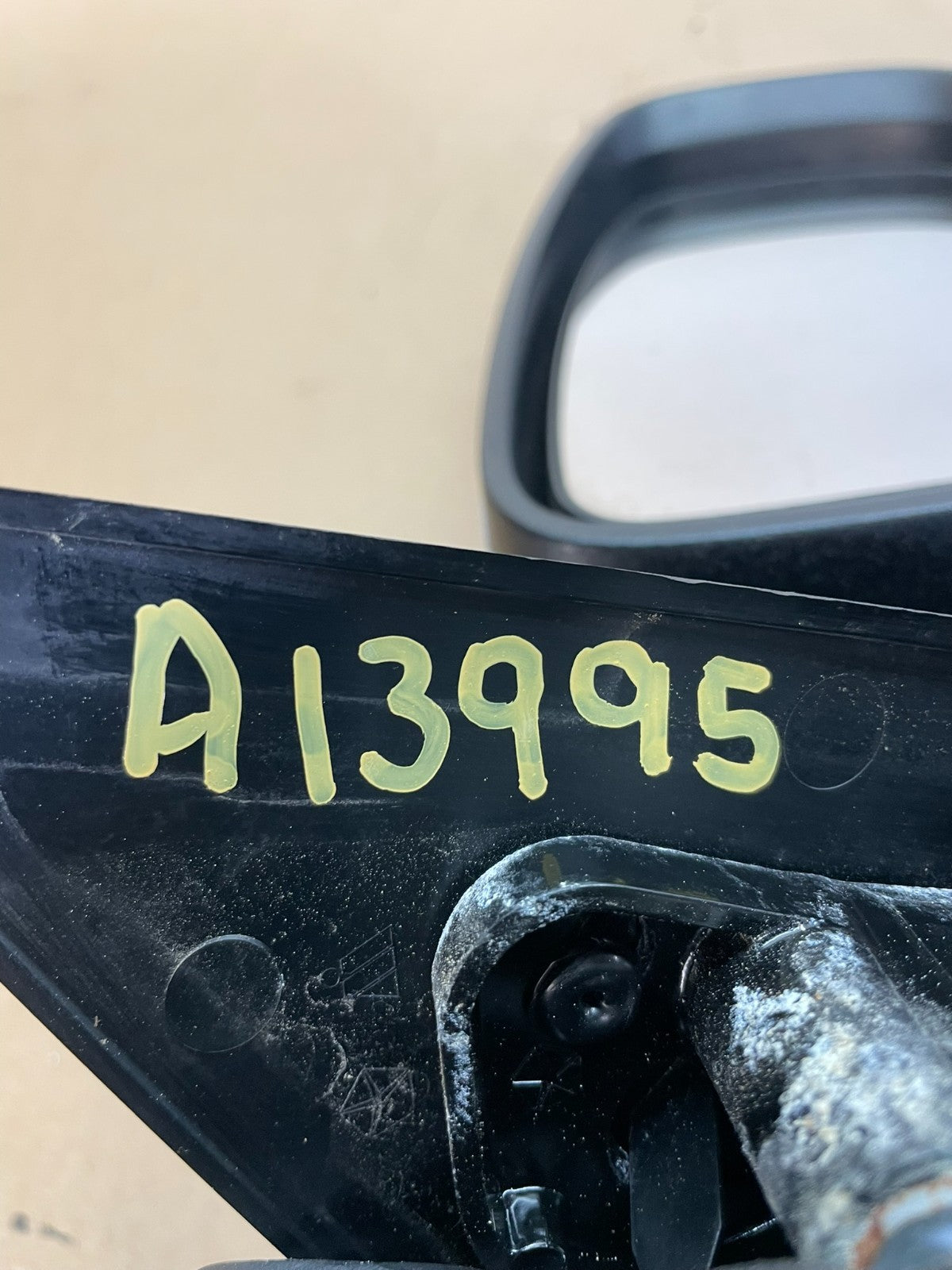 2013 to 2016 Dodge Dart Right Passenger Side View Door Mirror AI3995 DW9
