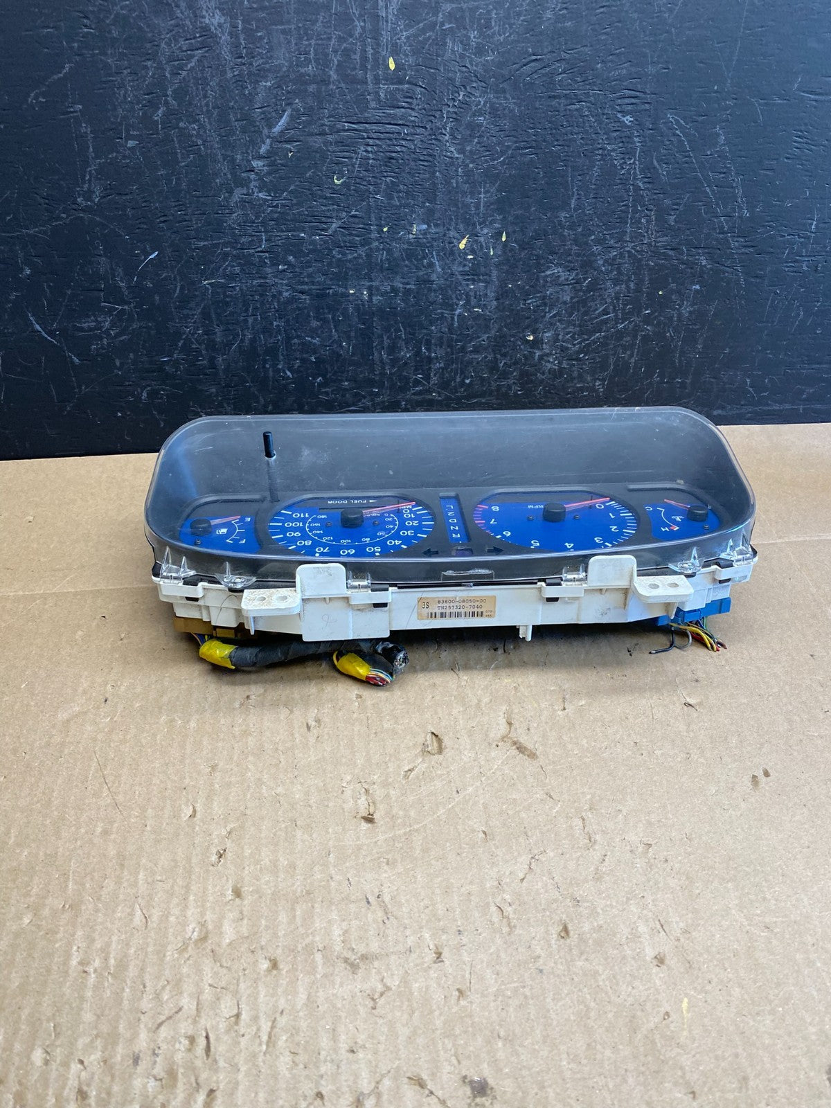 2001 2003 Toyota Sienna Speedometer Cluster Gauge AC6393 DG3
