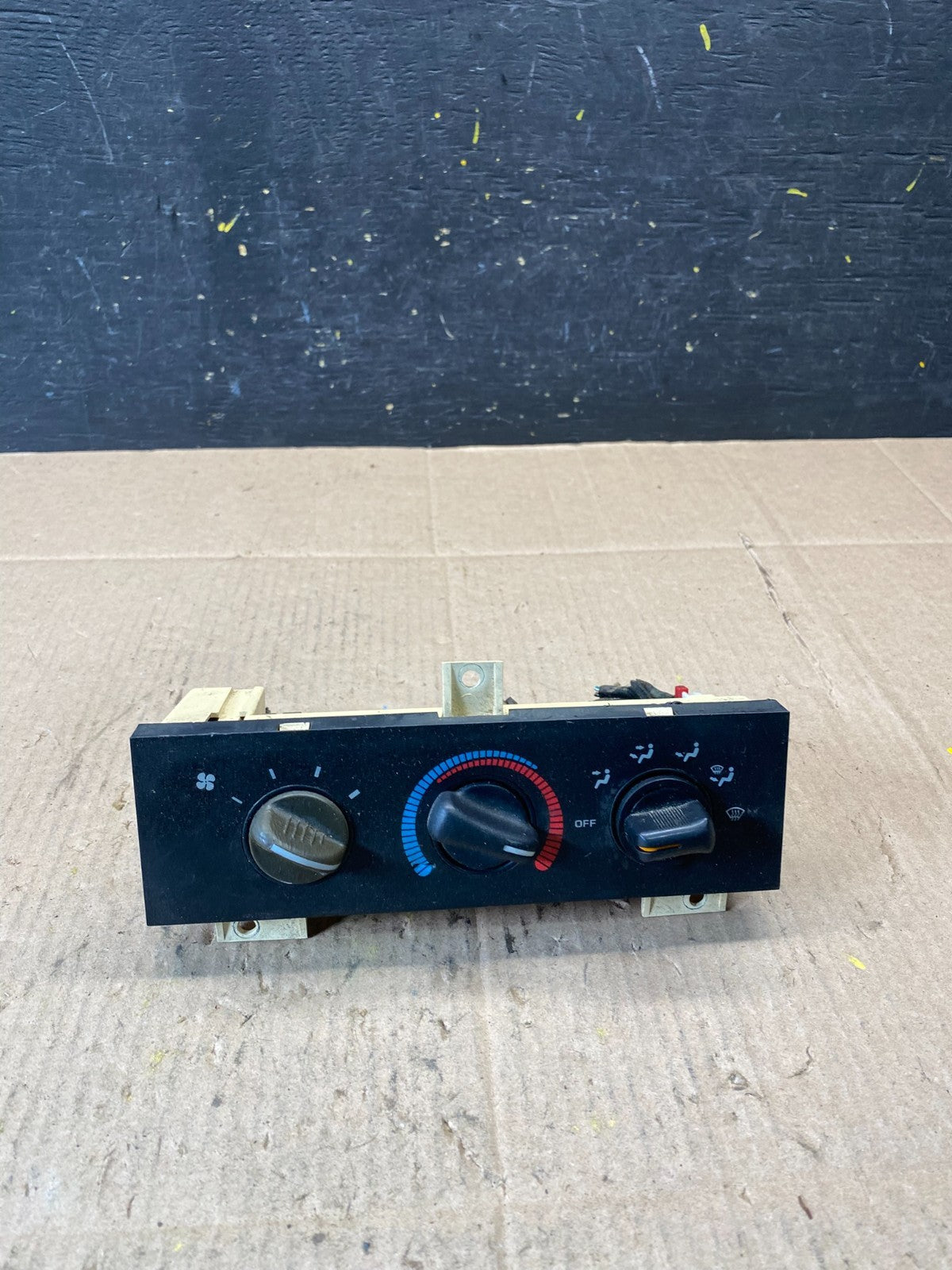 1998 to 2001 Dodge Ram 1500 Temperature Climate Control Heat AC Heater r6085 DG0