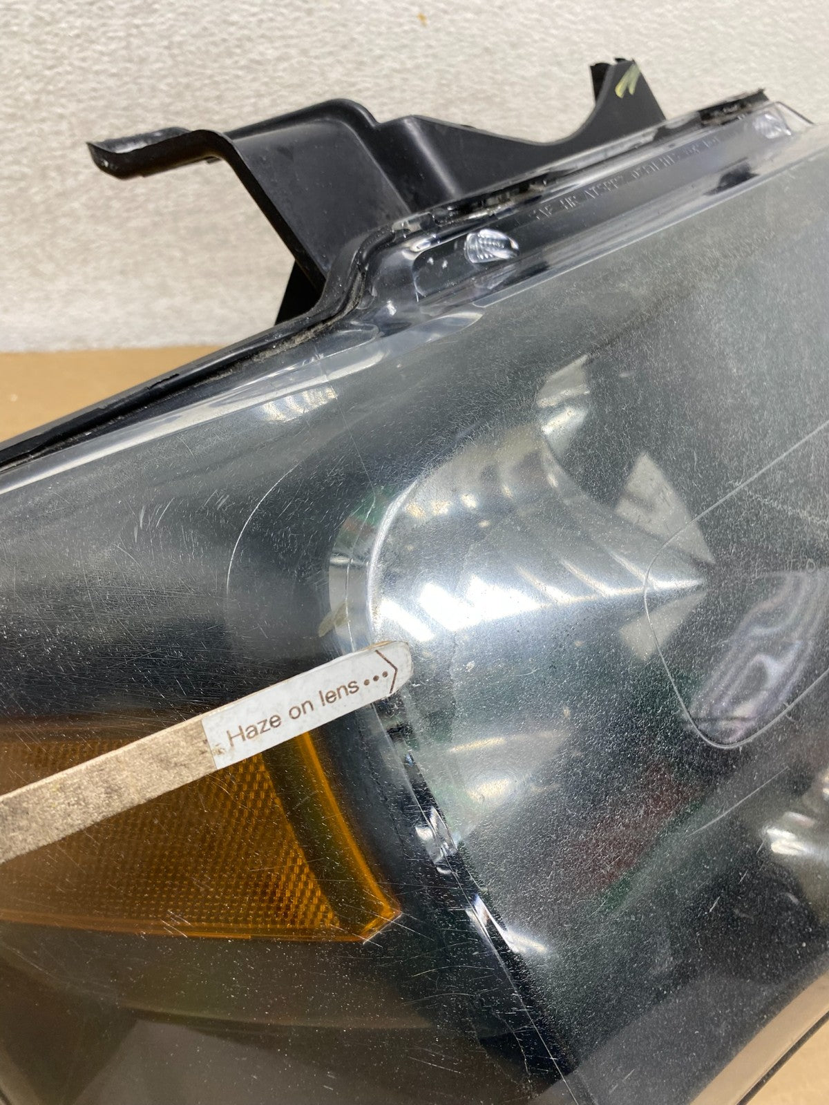 2007 to 2014 Ford Expedition Right Passenger RH side Headlight Halogen AG8117 DW5