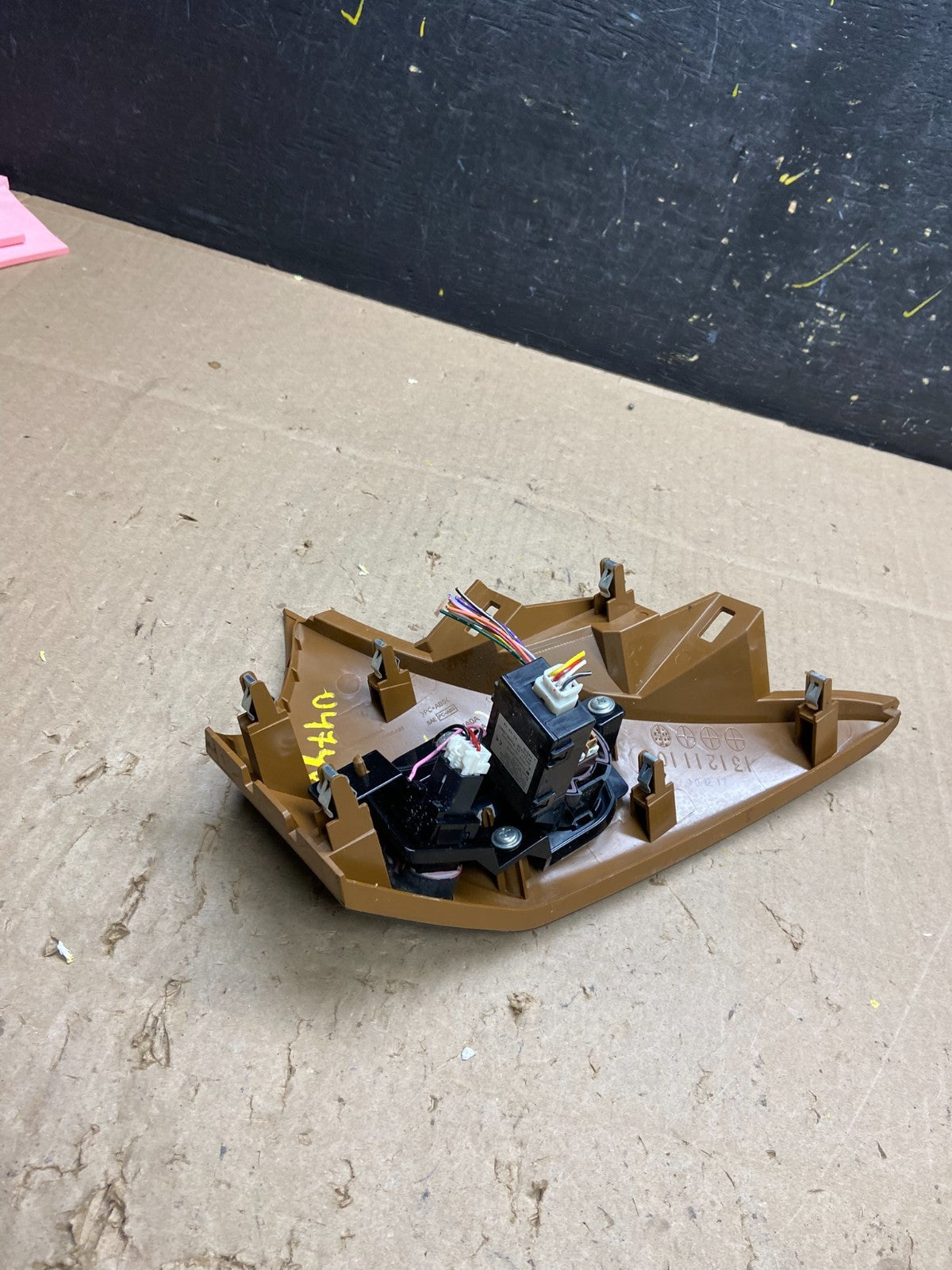2011 to 2017 Nissan Quest Ignition Switch Bezel Woodgrain Hazard Switch u4749 DG3