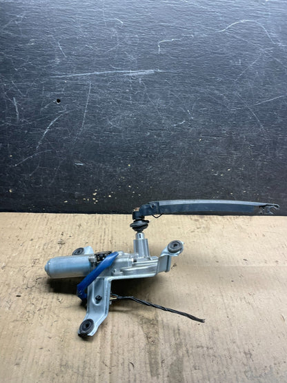 2011 - 2013 Kia Sorento Rear Glass Windshield Wiper Motor W7167 DG1