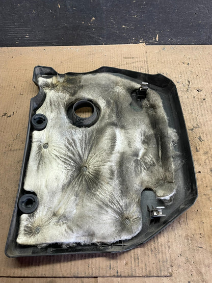 2004 to 2009 Mazda 3 DOHC 16 VALVE Engine Shield Top Cover M8847 PS6