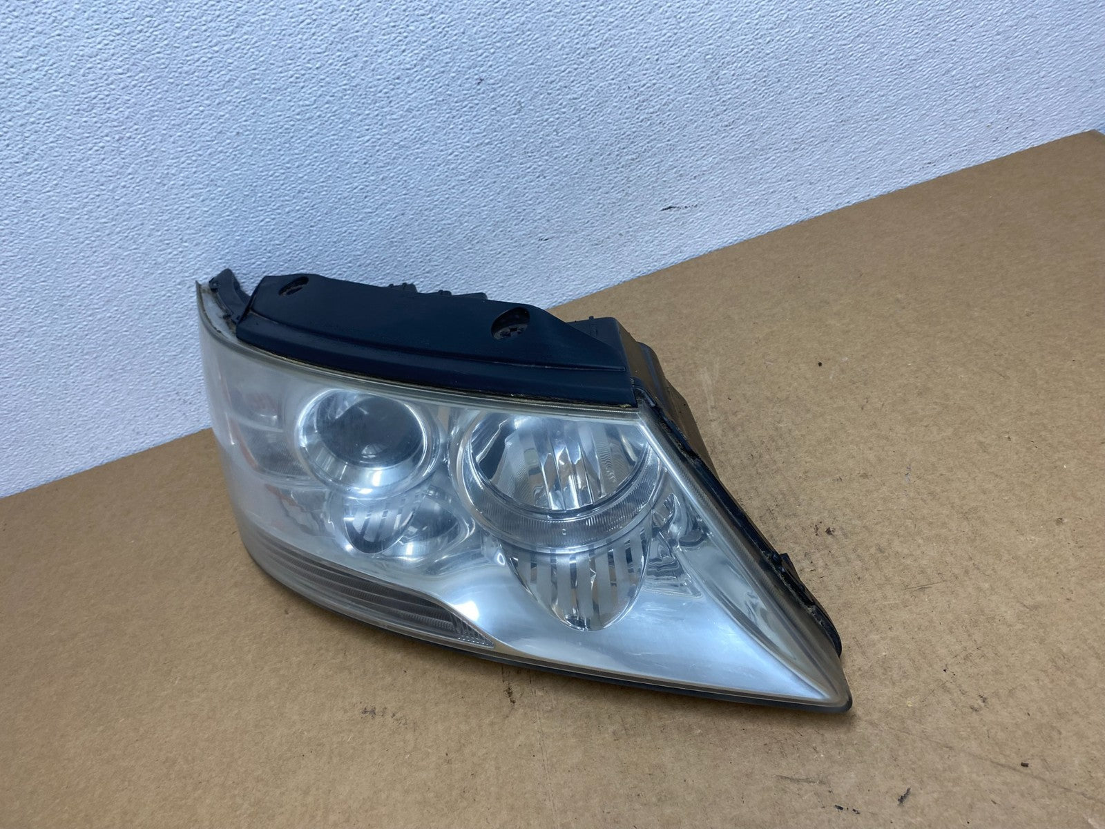 2009 to 2010 Hyundai Sonata Right Passenger RH Side Headlight Halogen AC1782 DW1