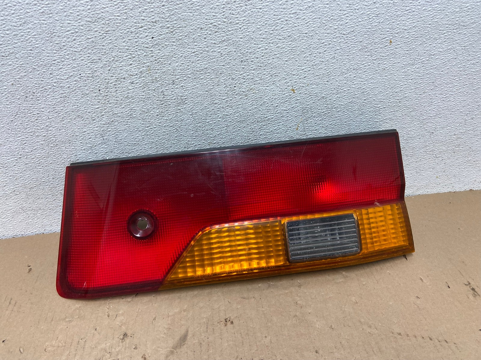 2002-2004 Honda Odyssey Right Passenger RH Side Tail Light Inner AF3204 LK0