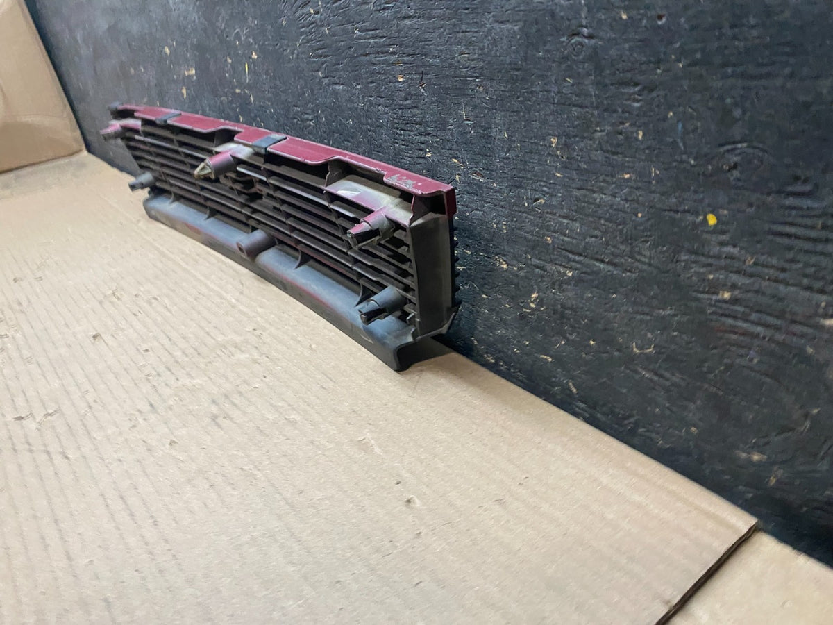1987 to 1991 Toyota Camry Front Grille Grill U7910 PS6