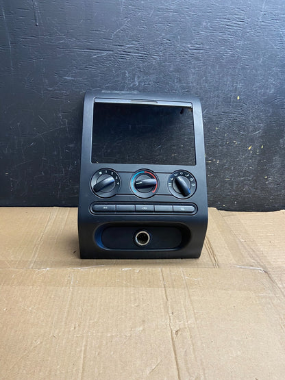 2004 to 2008 Ford F150 Radio Climate Dash Bezel Surround Black af2766 DG0